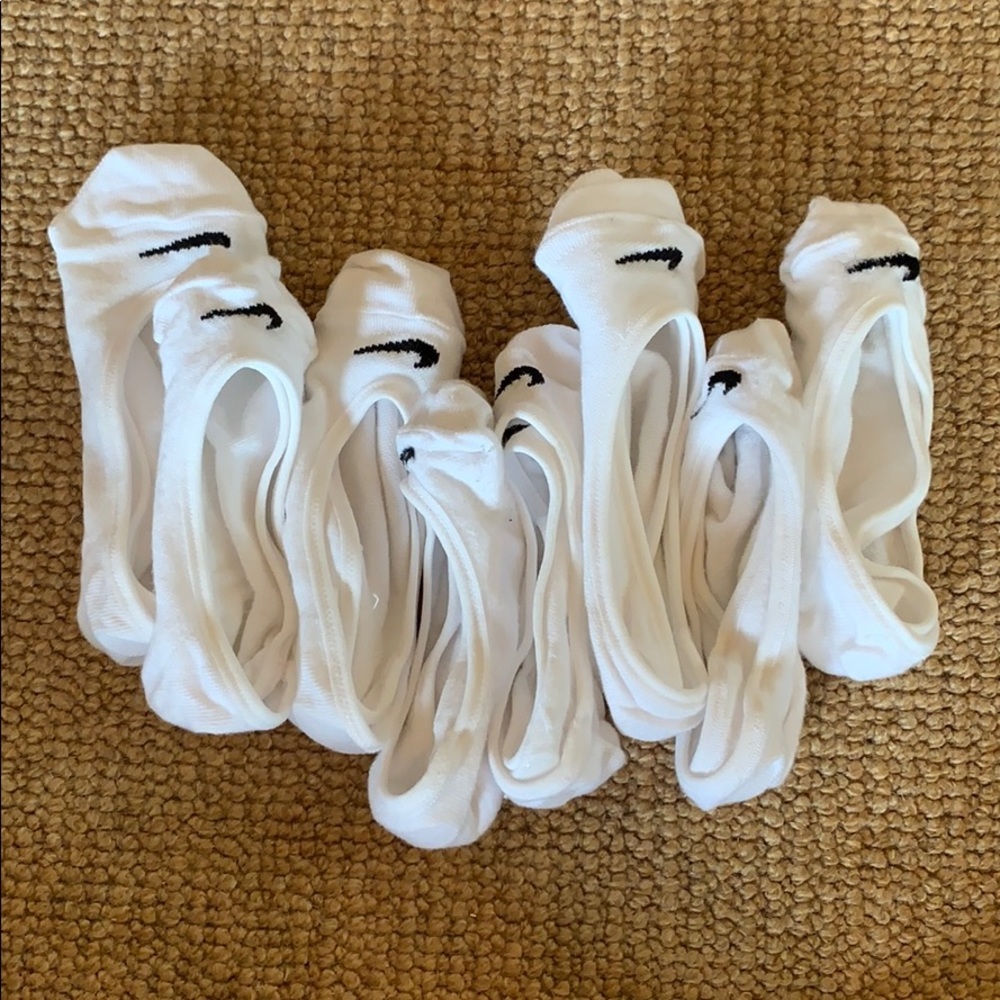 White Nike No Show Socks - Picture 2 of 8